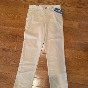 Vineyard vines khaki pants